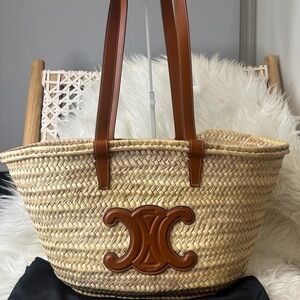 CELINE Triomphe  Basket Tote in  Raffia & Calf Skin